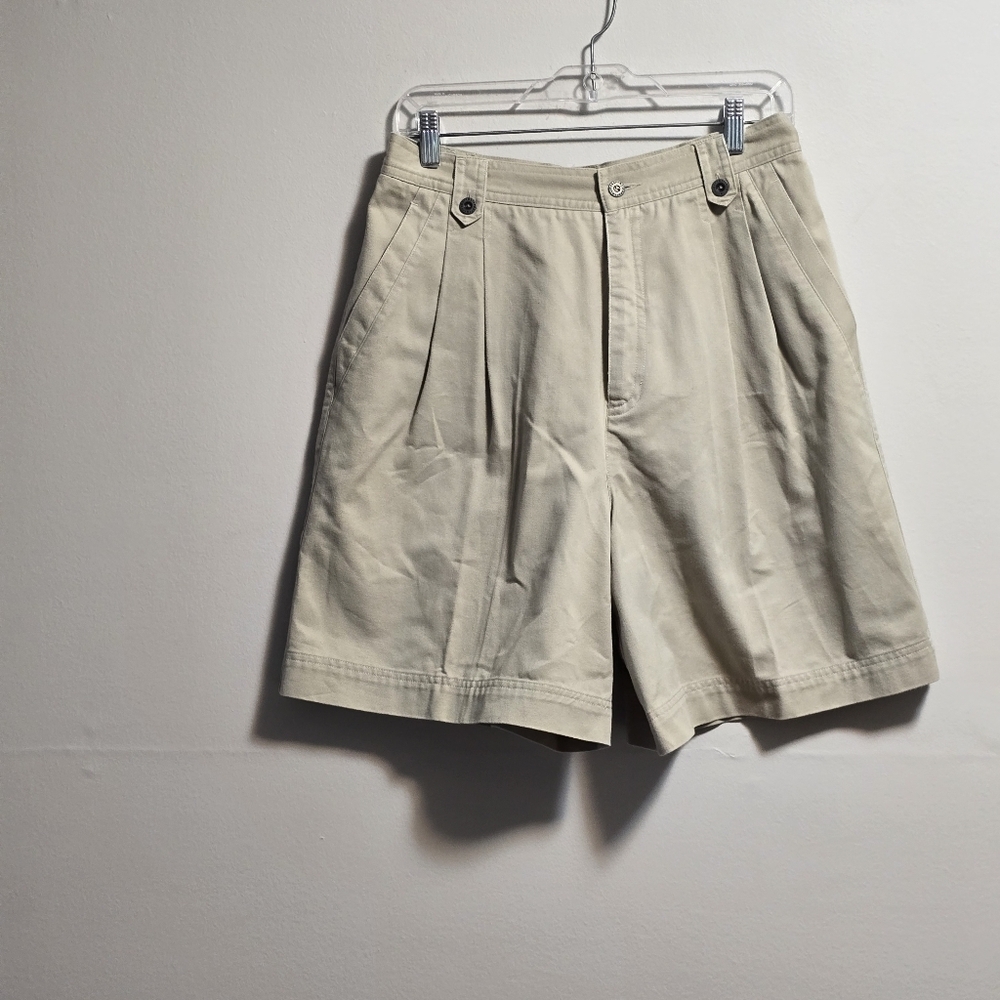 Vintage Classic Tan High Waisted Pleated Shorts Size 12
